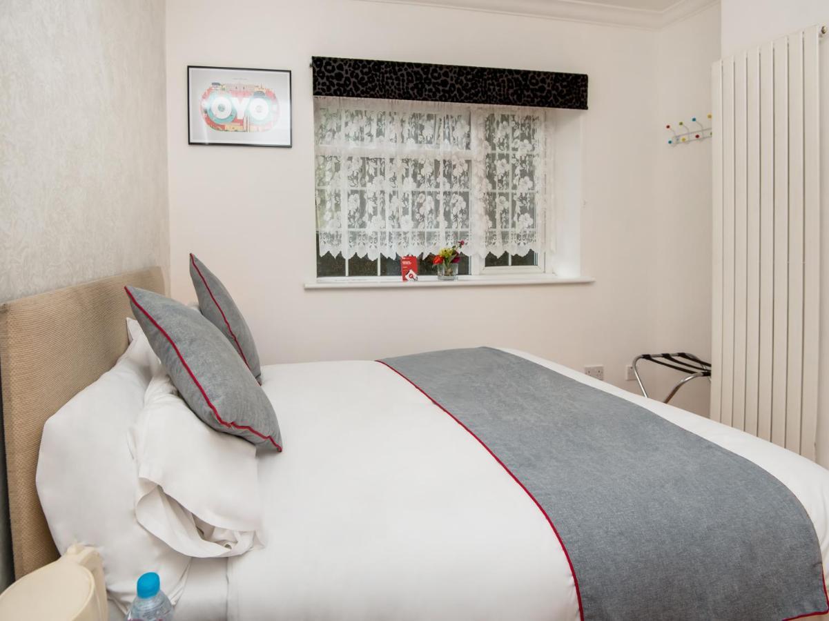 Oyo Vale Lodge 윈저 외부 사진