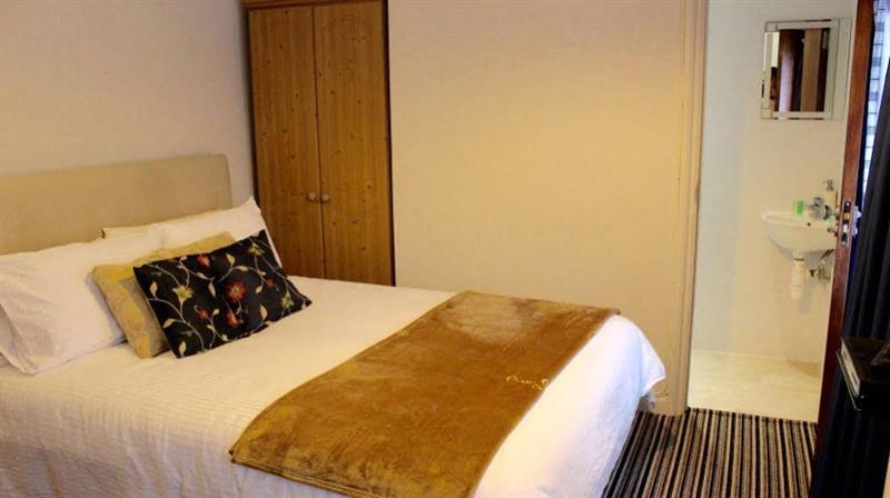 Oyo Vale Lodge 윈저 외부 사진